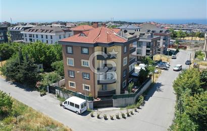 BEYLİKDÜZÜ DEREAĞZI EMSALSİZ KÖŞE KONUMLU BİNA