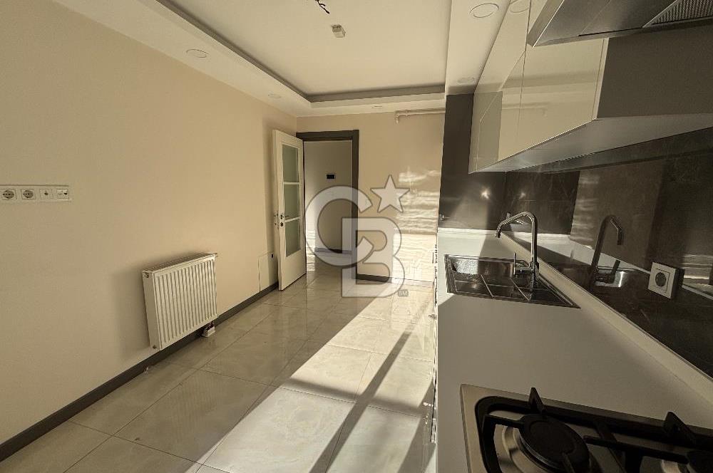 Bahçelievler Pearl Garden'da Balkonlu Otoparklı Kiralık 3+1 Daire