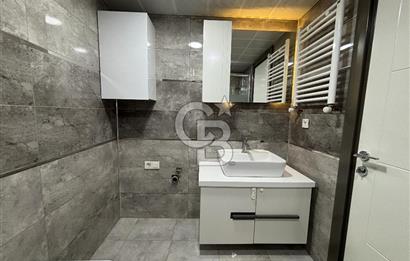Bahçelievler Pearl Garden'da Balkonlu Otoparklı Kiralık 3+1 Daire