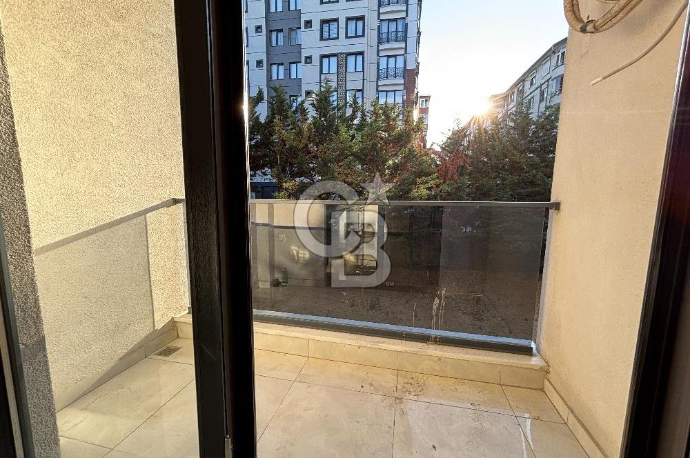 Bahçelievler Pearl Garden'da Balkonlu Otoparklı Kiralık 3+1 Daire