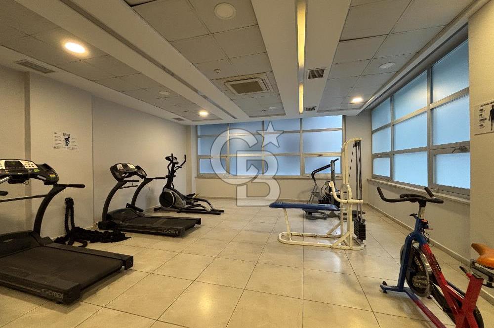 Bahçelievler Pearl Garden'da Balkonlu Otoparklı Kiralık 3+1 Daire