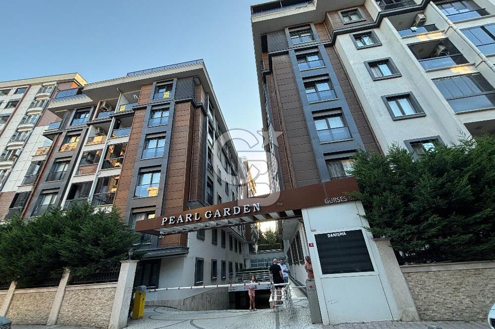 Bahçelievler Pearl Garden'da Balkonlu Otoparklı Kiralık 3+1 Daire