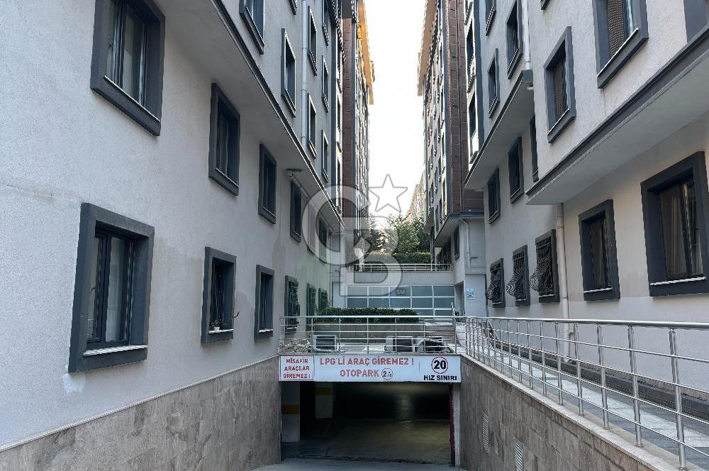 Bahçelievler Pearl Garden'da Balkonlu Otoparklı Kiralık 3+1 Daire