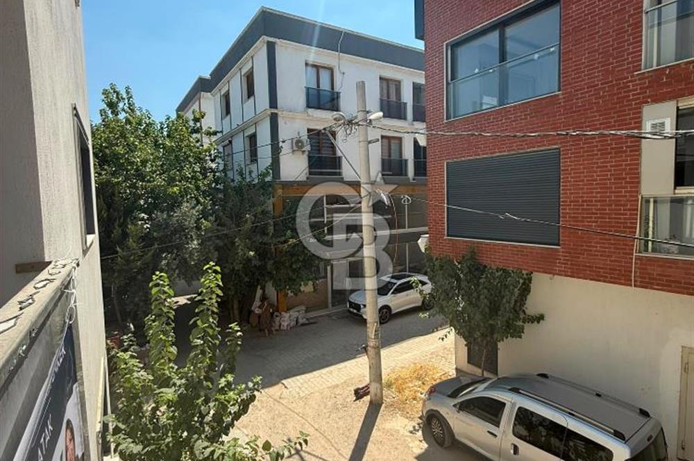 ÇİĞLİ BALATÇIK'TA ÜNİVERSİTEYE 1KM UZAKLIKTA SATILIK 1+1 DAİRE Favorilerime Ekle Yazdır