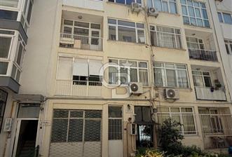 Karşıyakanın En Değerli Lokasyonlarından Birinde Satılık Daire! - 12 - 360393