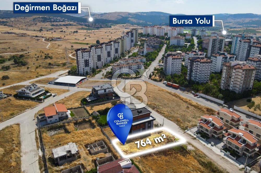 CB EAGLE'DAN YENİ MAHALLE'DE 764 m² SATILIK VİLLA İMARLI ARSA