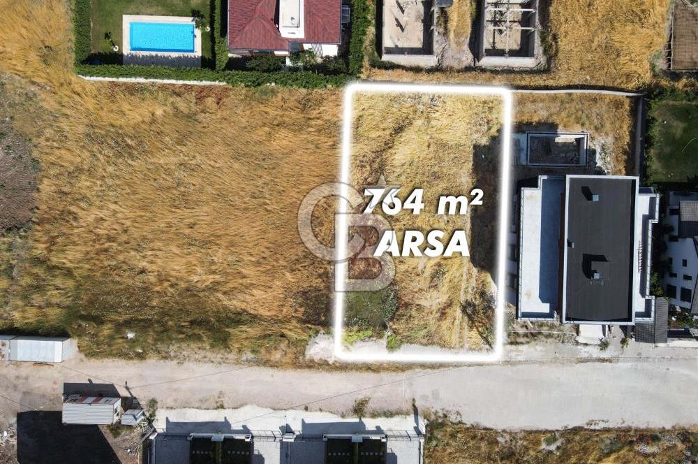 CB EAGLE'DAN YENİ MAHALLE'DE 764 m² SATILIK VİLLA İMARLI ARSA