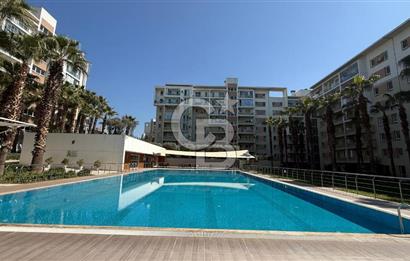 Havuz ve Peyzaj Manzaralı 1+1 Arakat Daire