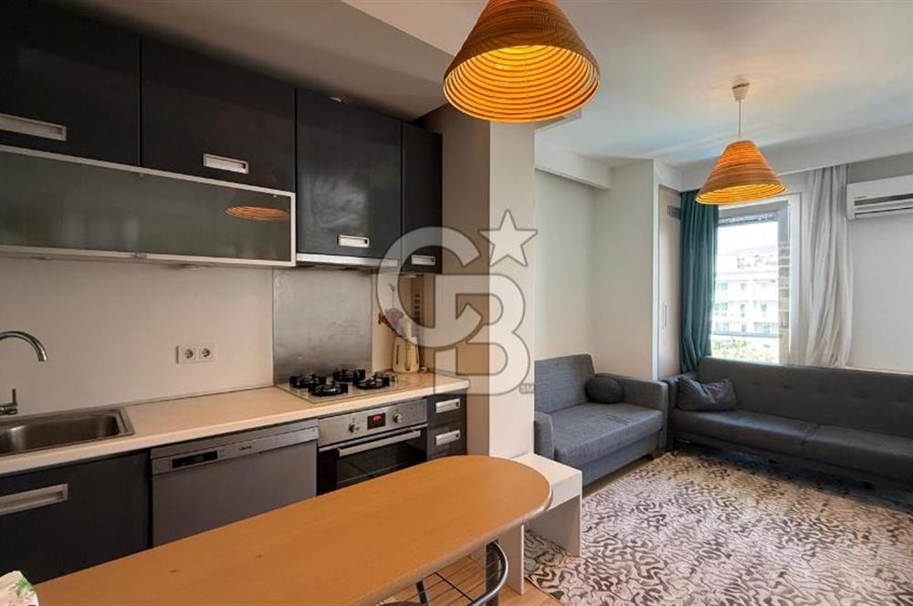 Havuz ve Peyzaj Manzaralı 1+1 Arakat Daire