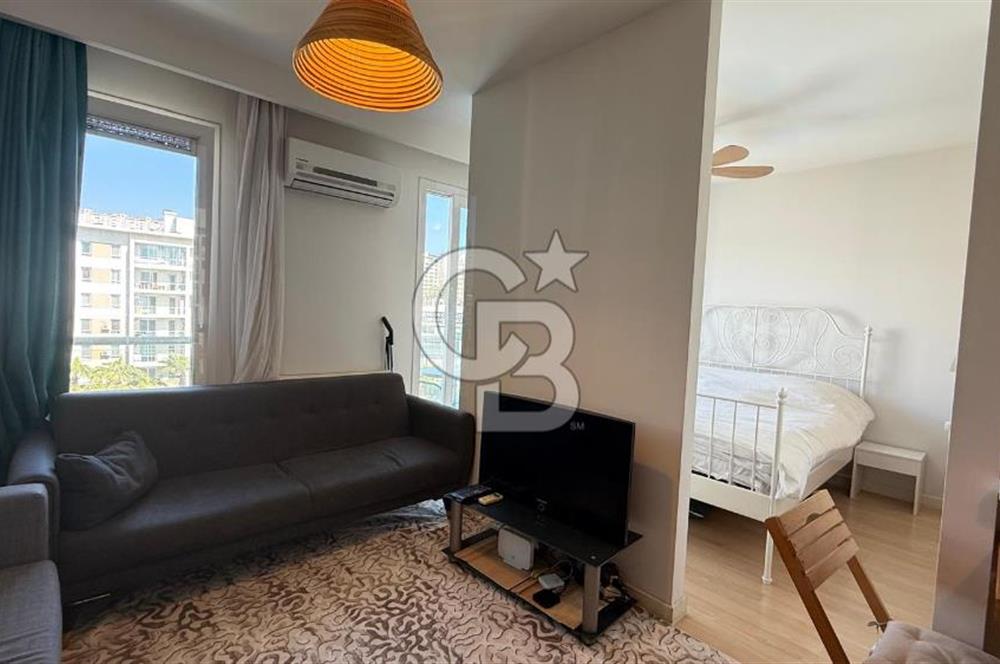 Havuz ve Peyzaj Manzaralı 1+1 Arakat Daire