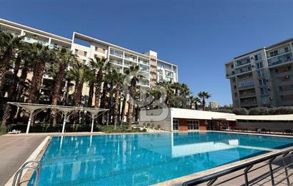 Havuz ve Peyzaj Manzaralı 1+1 Arakat Daire