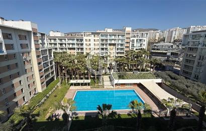 Havuz ve Peyzaj Manzaralı 1+1 Arakat Daire
