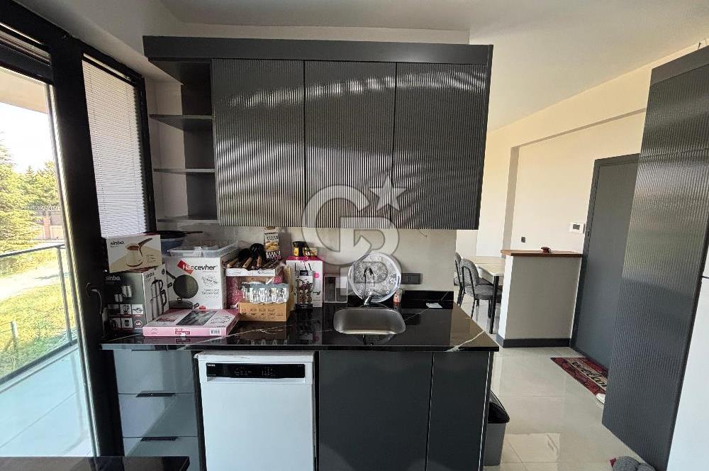 PURSAKLAR SARAY'DA HAVUZLU SİTEDE SIFIR EŞYALI 1+1 KİRALIK DAİRE