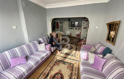ÇANAKKALE'NİN MERKEZİ'NDE SATILIK GENİŞ FERAH 1+1 DAİRE