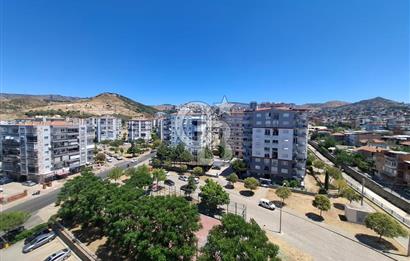 Bayraklı Akın Kıvanç Sokakta Site İçerisinde Satılık 3+1 Daire