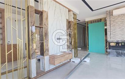 Sapanca ve Kartepe Yanıbaşında Havuzlu Sıfır Yatay Mimari Villa