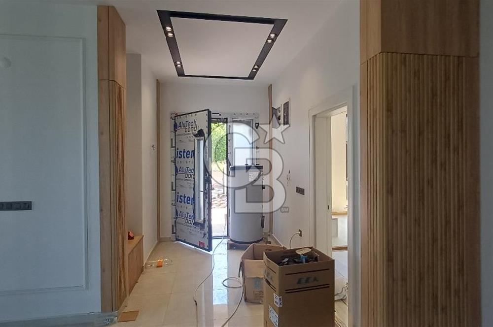 Sapanca ve Kartepe Yanıbaşında Havuzlu Sıfır Yatay Mimari Villa