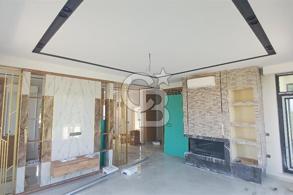 Sapanca ve Kartepe Yanıbaşında Havuzlu Sıfır Yatay Mimari Villa