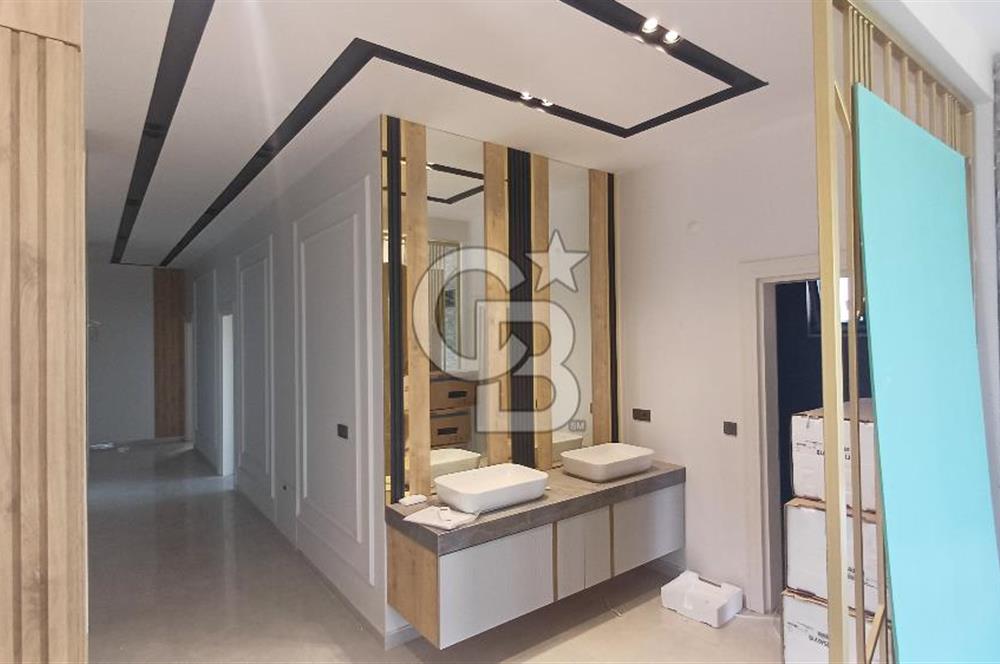 Sapanca ve Kartepe Yanıbaşında Havuzlu Sıfır Yatay Mimari Villa