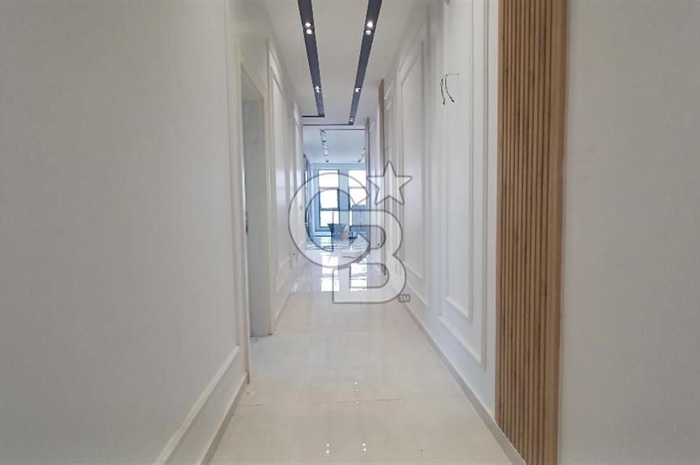 Sapanca ve Kartepe Yanıbaşında Havuzlu Sıfır Yatay Mimari Villa