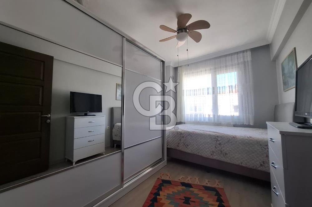 Bayraklı Akın Kıvanç Sokakta Site İçerisinde Satılık 3+1 Daire