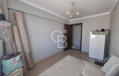 Bayraklı Akın Kıvanç Sokakta Site İçerisinde Satılık 3+1 Daire