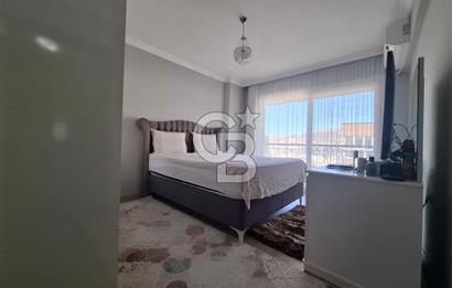 Bayraklı Akın Kıvanç Sokakta Site İçerisinde Satılık 3+1 Daire