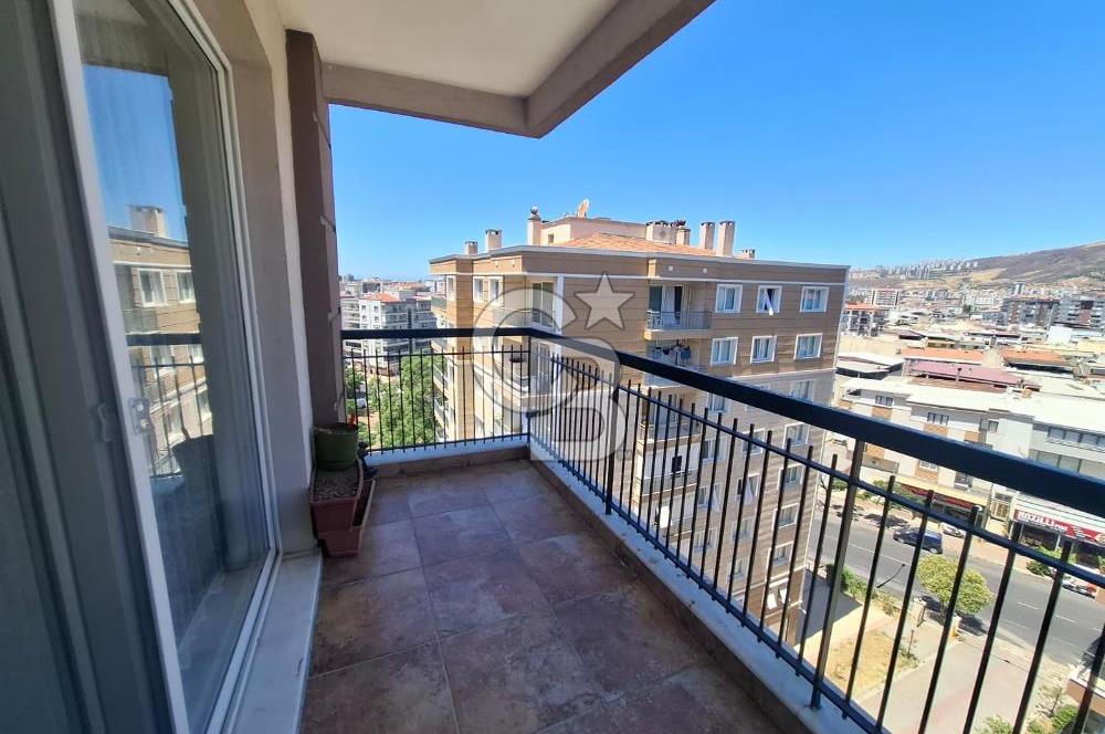 Bayraklı Akın Kıvanç Sokakta Site İçerisinde Satılık 3+1 Daire