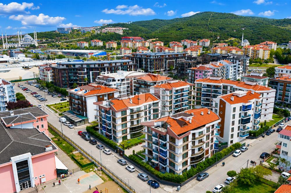 ÇANAKKALE KEPEZ LİMAN ŞEHRİ'NDE KAPALI MUTFAK 2+1 SATILIK DAİRE