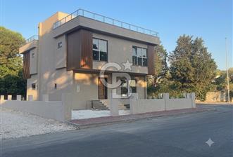 Çanakkale Dardanos'da Full Boğaz Manzaralı 3+1 Satılık Villa - 1 - 360466