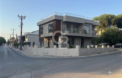 Çanakkale Dardanos'da Full Boğaz Manzaralı 3+1 Satılık Villa