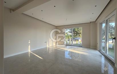 Çanakkale Dardanos'da Full Boğaz Manzaralı 3+1 Satılık Villa