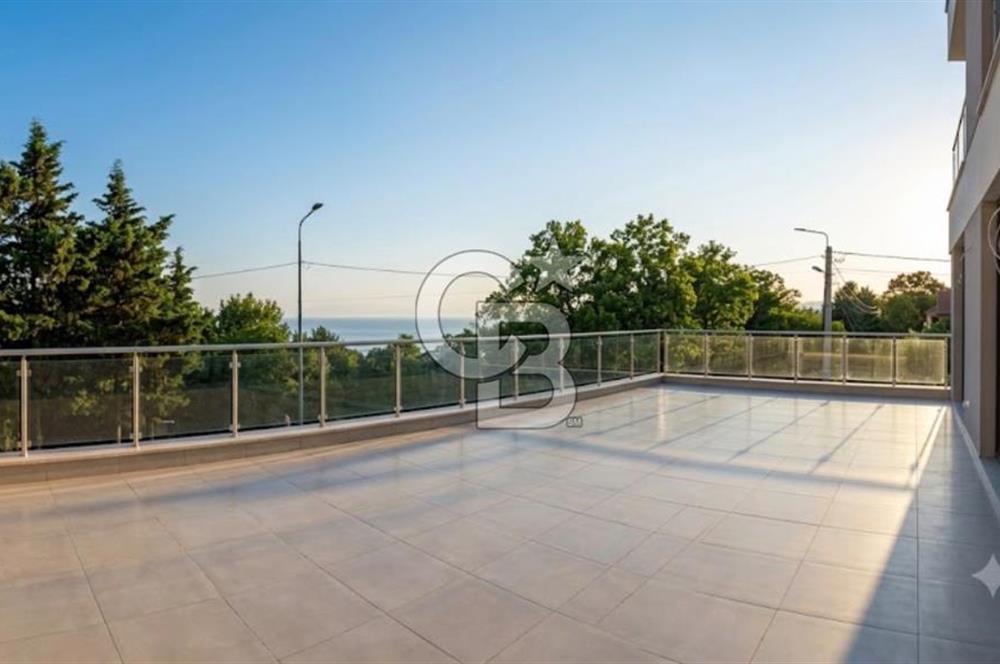 Çanakkale Dardanos'da Full Boğaz Manzaralı 3+1 Satılık Villa