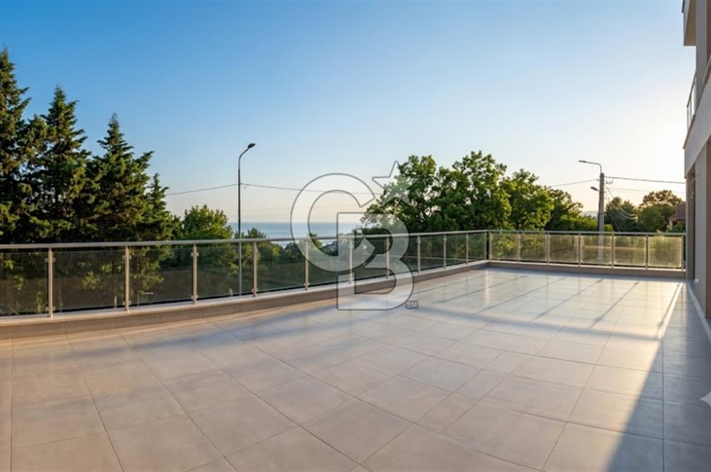 Çanakkale Dardanos'da Full Boğaz Manzaralı 3+1 Satılık Villa