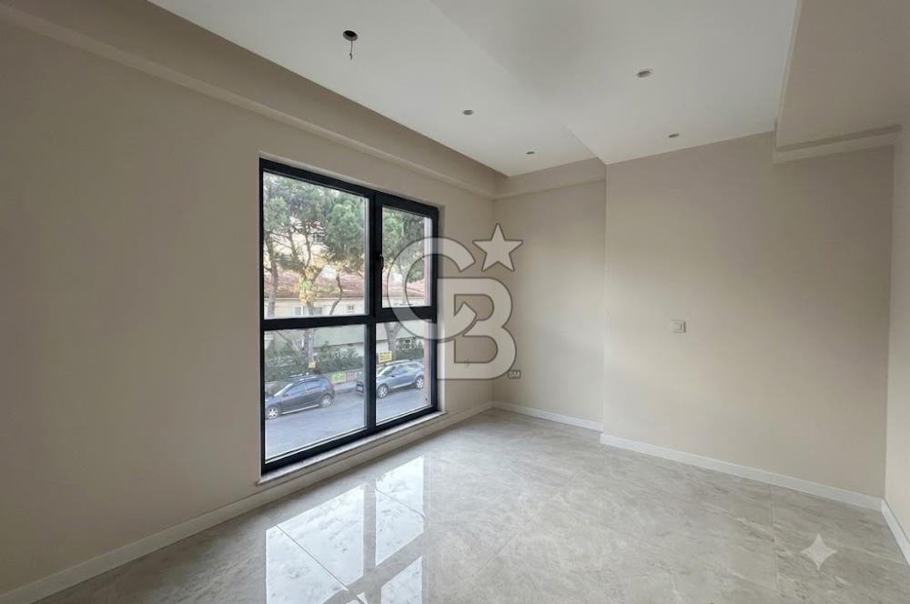 Çanakkale Dardanos'da Full Boğaz Manzaralı 3+1 Satılık Villa