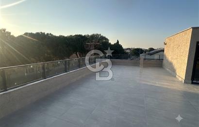 Çanakkale Dardanos'da Full Boğaz Manzaralı 3+1 Satılık Villa
