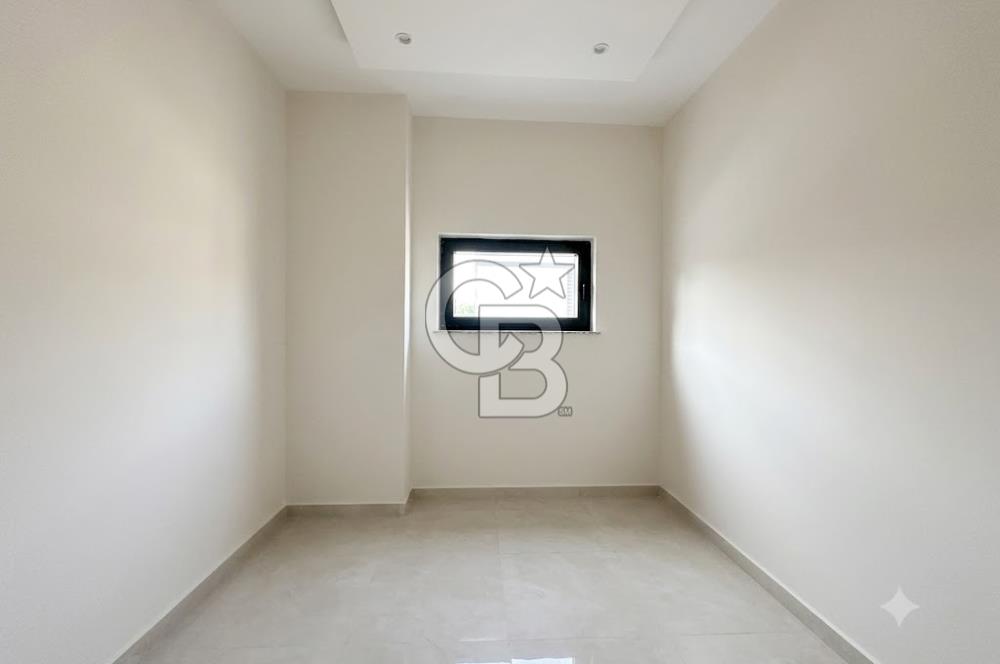 Çanakkale Dardanos'da Full Boğaz Manzaralı 3+1 Satılık Villa