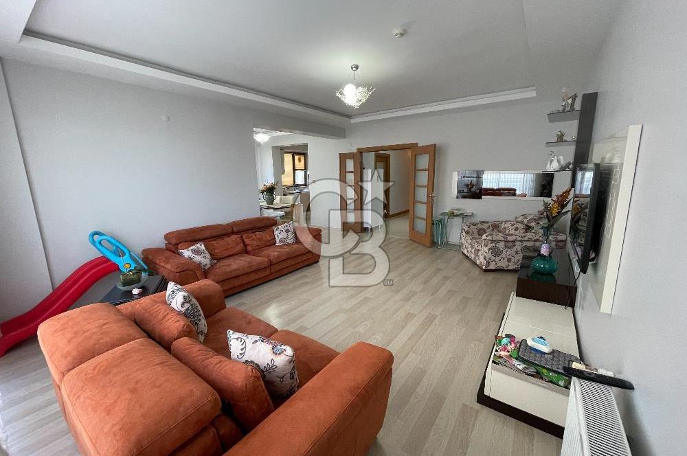 ÇUKURÇAYIR AK LIFE-2'DE SATILIK HARİKA KONUMLU DAİRE CB LİKA'DAN