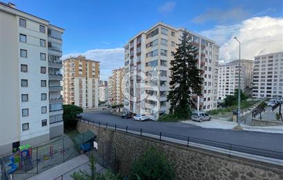 ÇUKURÇAYIR AK LIFE-2'DE SATILIK HARİKA KONUMLU DAİRE CB LİKA'DAN