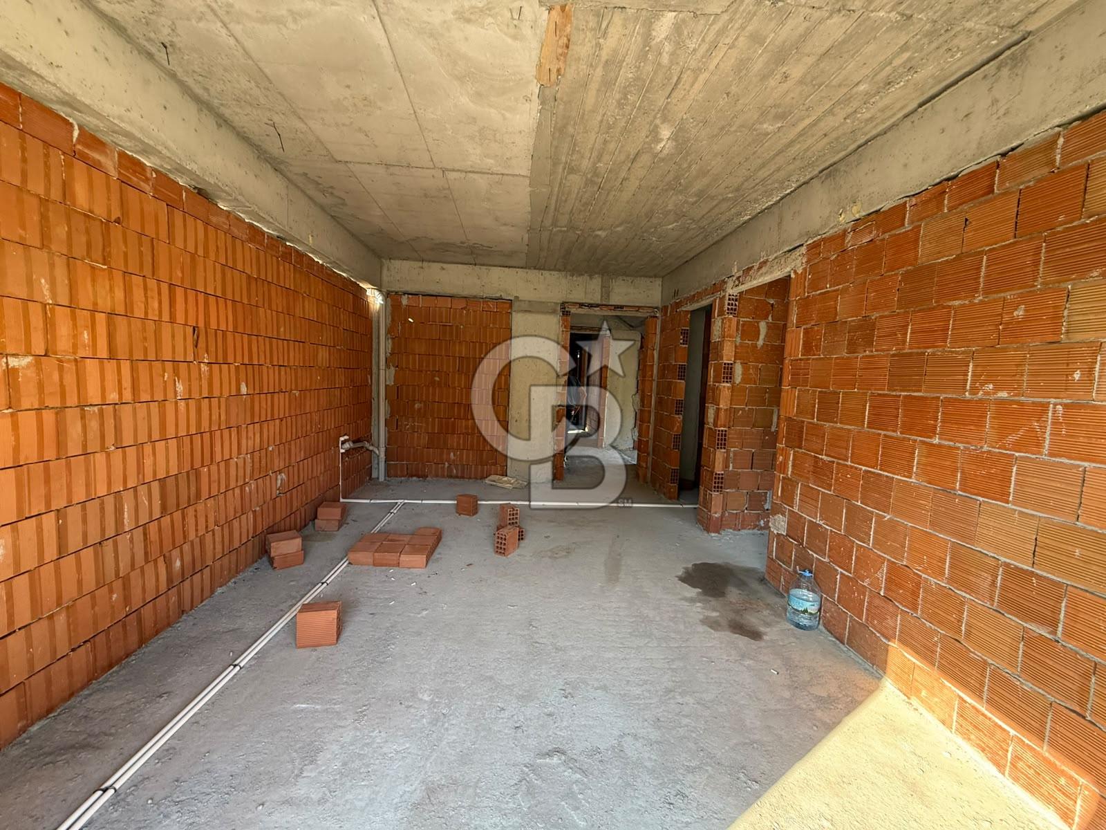 SATILIK 1+1 ÖN CEPHE LÜX DAİRE