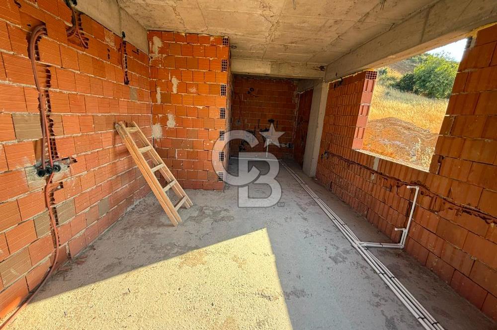 ÖN CEPHE SATILIK ARAKAT 2+1 DAİRE