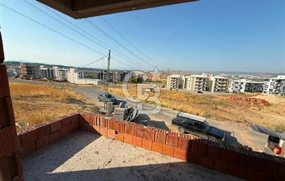 ÖN CEPHE SATILIK ARAKAT 2+1 DAİRE