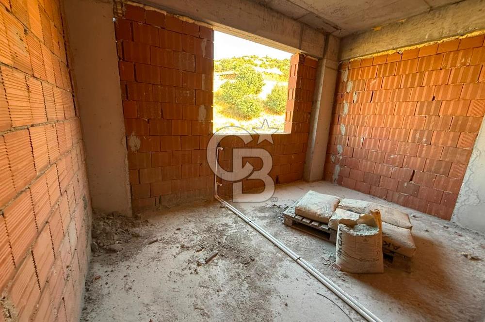 ÖN CEPHE SATILIK ARAKAT 2+1 DAİRE
