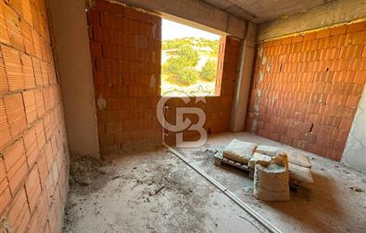 ÖN CEPHE SATILIK ARAKAT 2+1 DAİRE