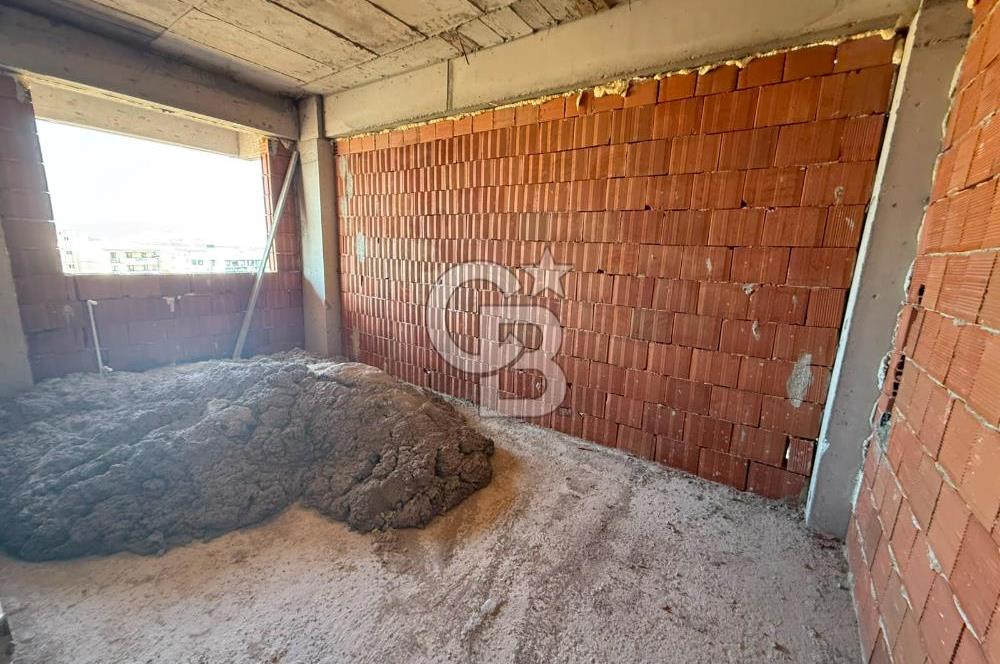 ÖN CEPHE SATILIK ARAKAT 2+1 DAİRE