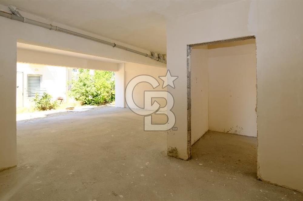YAŞAMKENT BORUSAN, ELMAR TOWERS KARŞISI SATILIK VİLLA (İŞ YERİ)