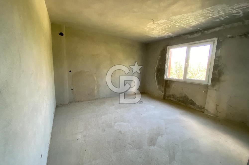 ARNAVUTKÖY YEŞİLBAYIR MAHALLESİNDE DOĞA İÇİNDE SATILIK 4+1 VİLLA