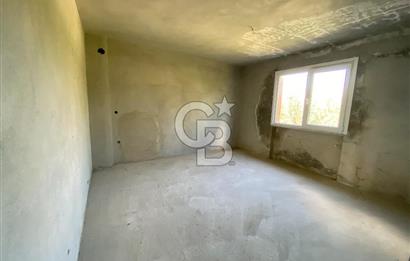 ARNAVUTKÖY YEŞİLBAYIR MAHALLESİNDE DOĞA İÇİNDE SATILIK 4+1 VİLLA