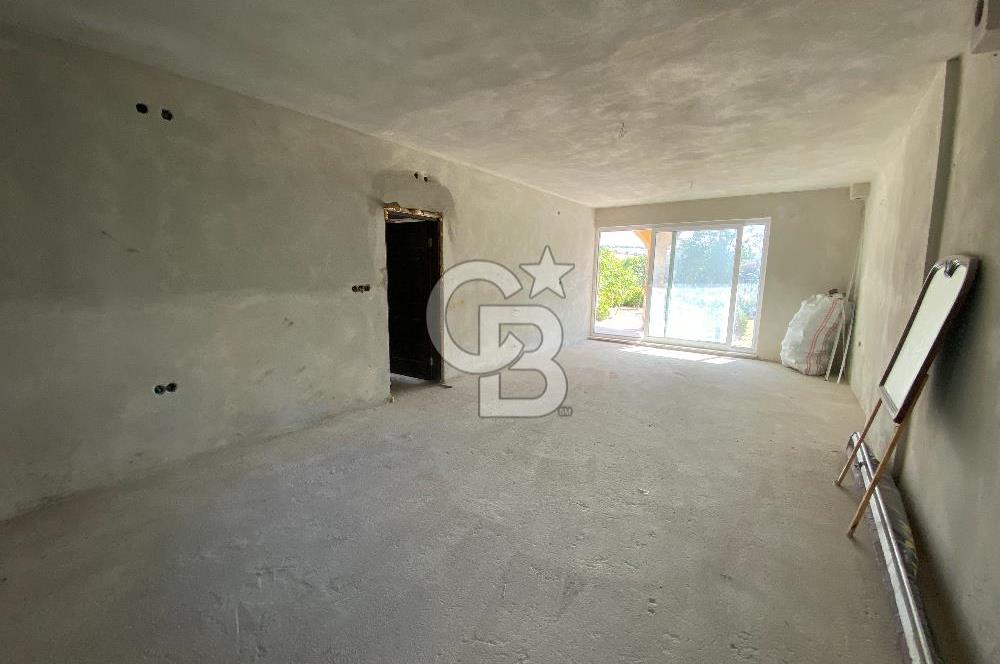 ARNAVUTKÖY YEŞİLBAYIR MAHALLESİNDE DOĞA İÇİNDE SATILIK 4+1 VİLLA