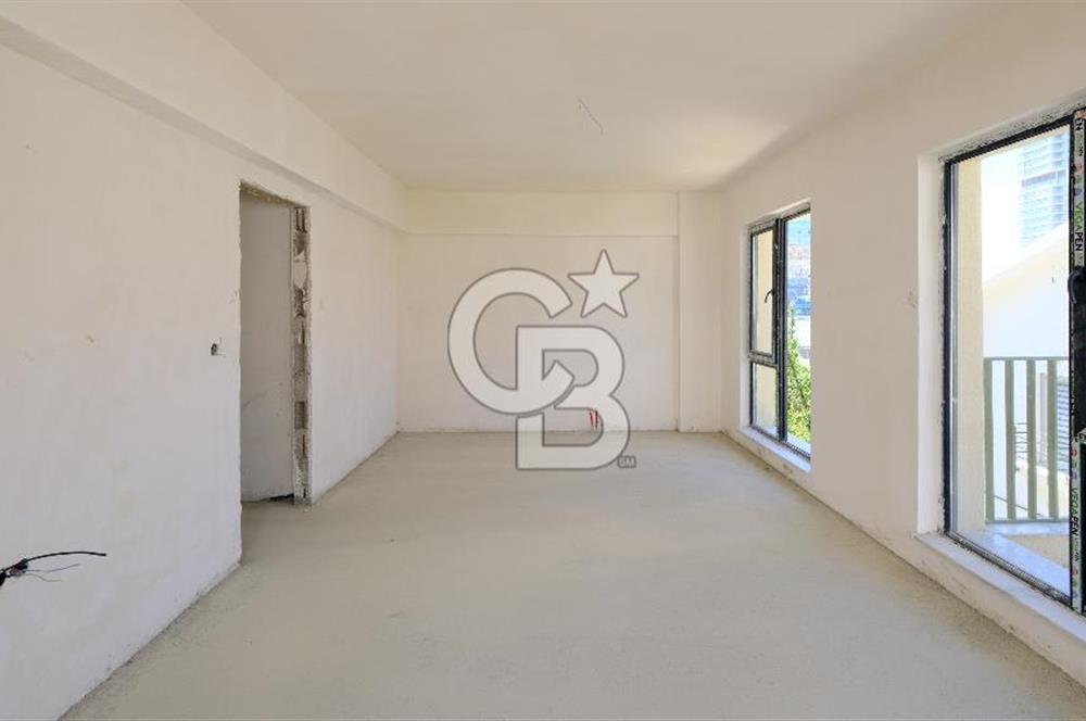 YAŞAMKENT BORUSAN, ELMAR TOWERS KARŞISI SATILIK VİLLA (İŞ YERİ)